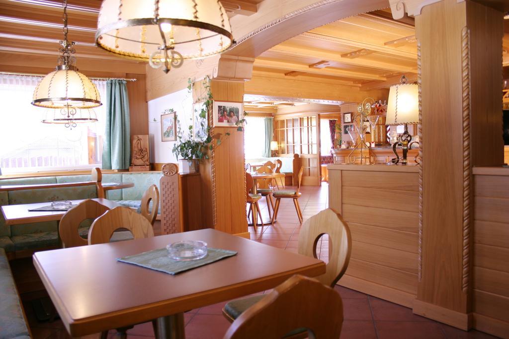 Hotel Cima Dodici Vigo di Fassa Extérieur photo